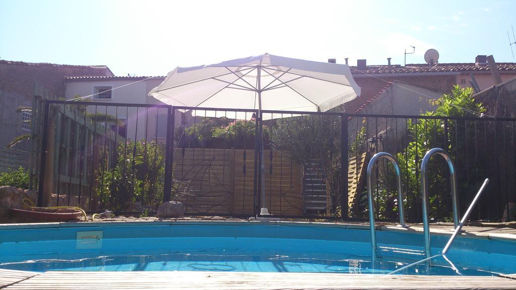 Auberge Gekko Ornaisons Oda fotoğraf